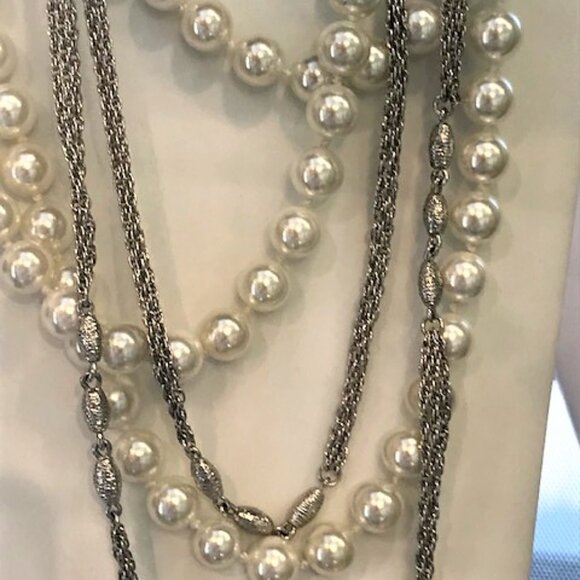 Vintage VENDOME Silver Tone Triple Strand Long Rope Chain Necklace with Brushed - Picture 7 of 10